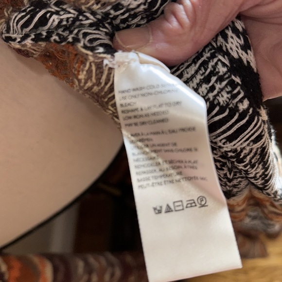 Free People sweater - Picture 6 of 6